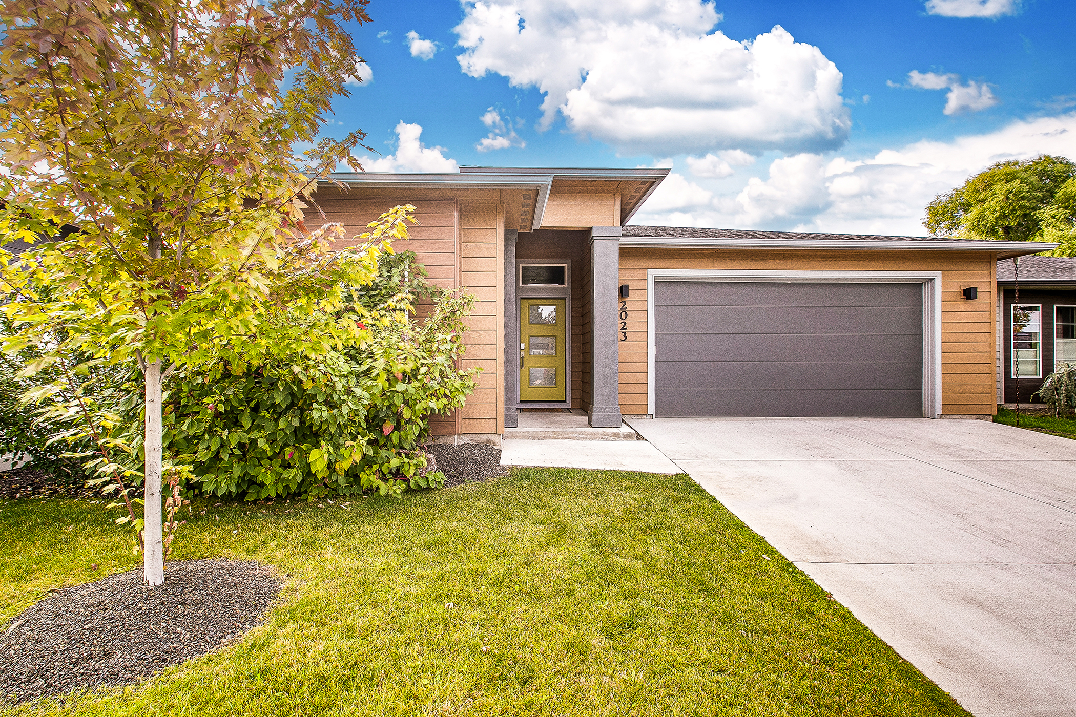 Property thumbnail image